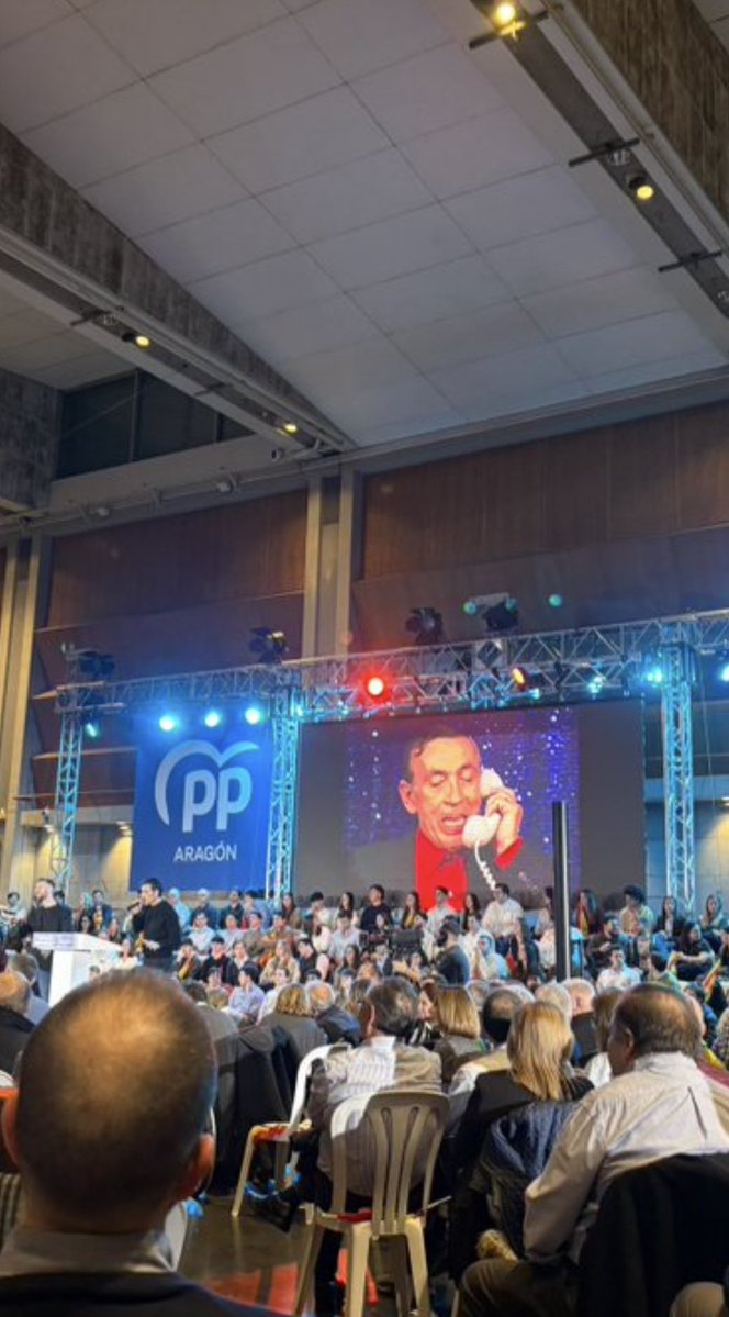 Ayer, el PP de Aragón cerró su campaña utilizando al humorista y mi familiar Miguel Gila Cuesta. Él nunca se habría prestado a ello. Decía: "Durante la guerra combatí el fascismo con un fusil en mis manos, y después lo he seguido combatiendo con el arma que poseo: la risa".