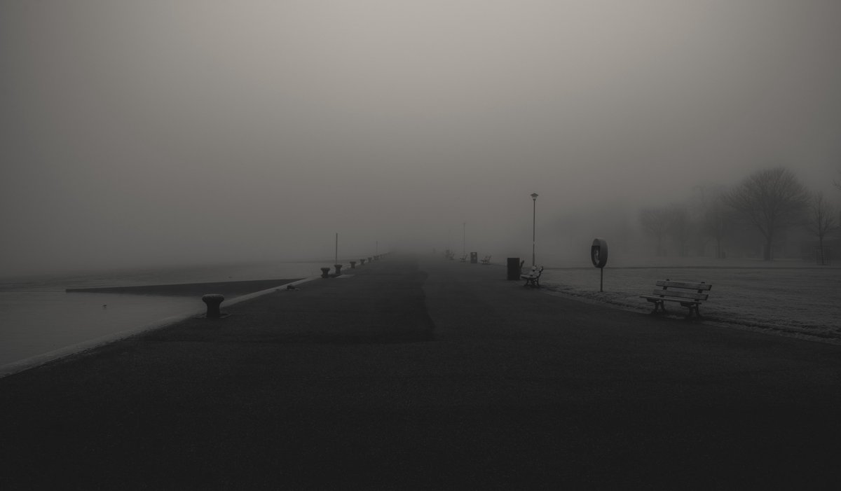 zosphotos's tweet photo. Lonely walks by the water https://t.co/iAjTWR1Jl8