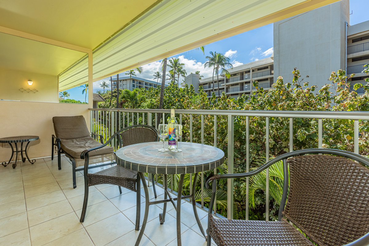 🌴 For Rent: Kihei Kai Nani 341 – Maui Escape! 🌊
📍 Kihei, Maui
1BR/1BA renovated condo • Garden view + peekaboo ocean • Private lanai • Sleeps 4✨ Tile floors, upgraded kitchen/bath, Wi-Fi, AC
🏖 Walk to beaches &amp; poolBook now: mauivision.com/vrp/rentals/pr…