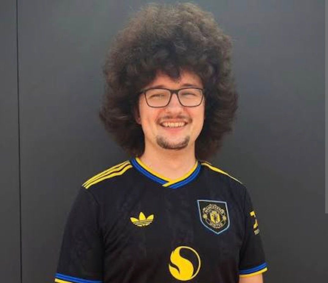 ennamdee's tweet image. Man is finally getting a haircut on Wednesday. @ManUtd better sponsor it, this is generational loyalty and patience.