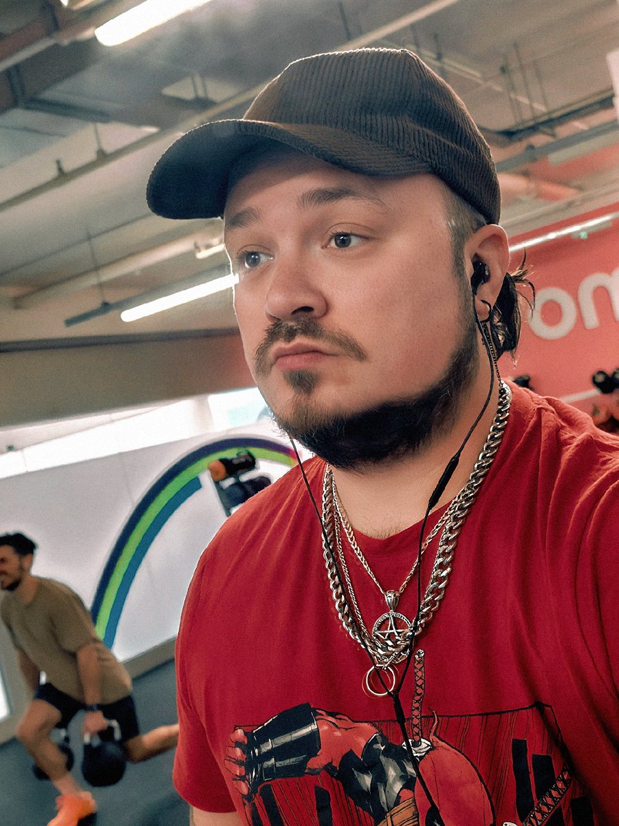 Tourettes Lad Official tweet media