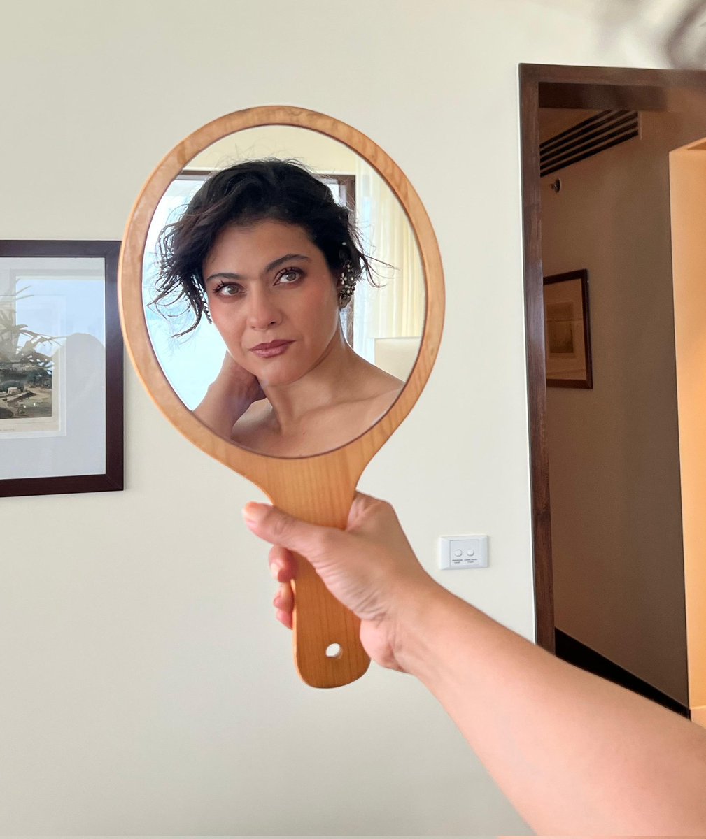 forever_srkadz's tweet image. 2023                                        2025

#kajol