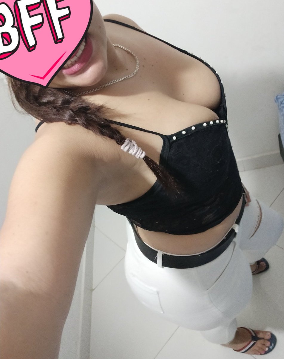 CaseraTucota's tweet photo. Si me sonrió es porque si quiero https://t.co/IYU75AYY0u