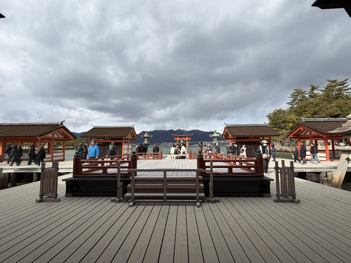 今日は広島では宮島にいってきて、ざつ旅のスタンプラリーをやってき