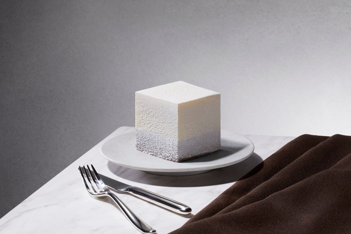 VOGUE JAPAN tweet media