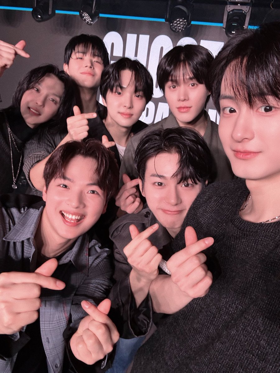 [📸]

260207 [#Our_Story_Unfolding]
GHOST9 SPECIAL LIVE EVENT in Tokyo
2부 이벤트 셀카 공개 💗

2부 셀카 도착 🫰

#GHOST9 #고스트나인 
#ゴーストナイン