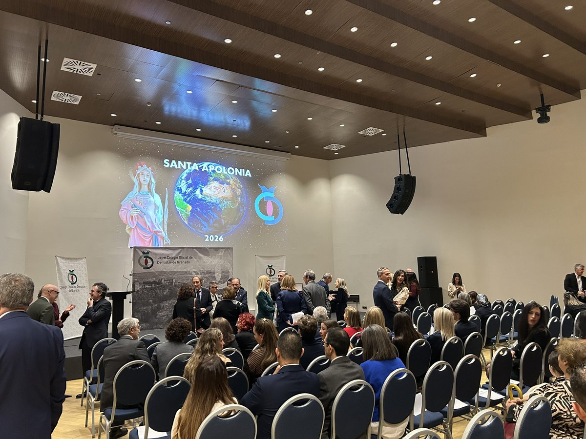 AsesoriaJB's tweet photo. Acompañando a  🦷 Ilustre Colegio Oficial de Dentistas de Granada en su celebración anual de Santa Apolonia.
Encantados y orgullos de su celebración. 
Magnífico ambiente y organización exquisita. 
#dentistas #odontologos 
@ideal_granada @CGE_Granada @Economistas_Gra @aytogr https://t.co/CEd28YWBja