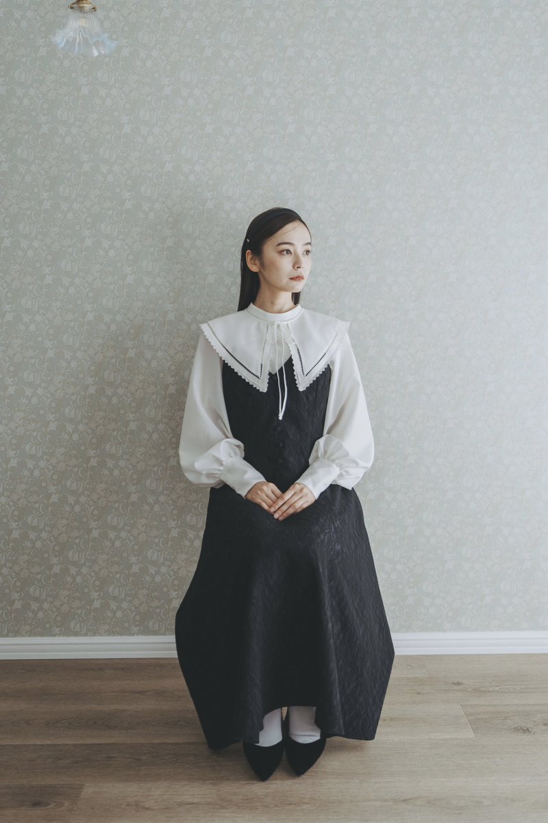 クラシカルなお洋服が大好きです🥀 でも大人の女性が日常で着られる