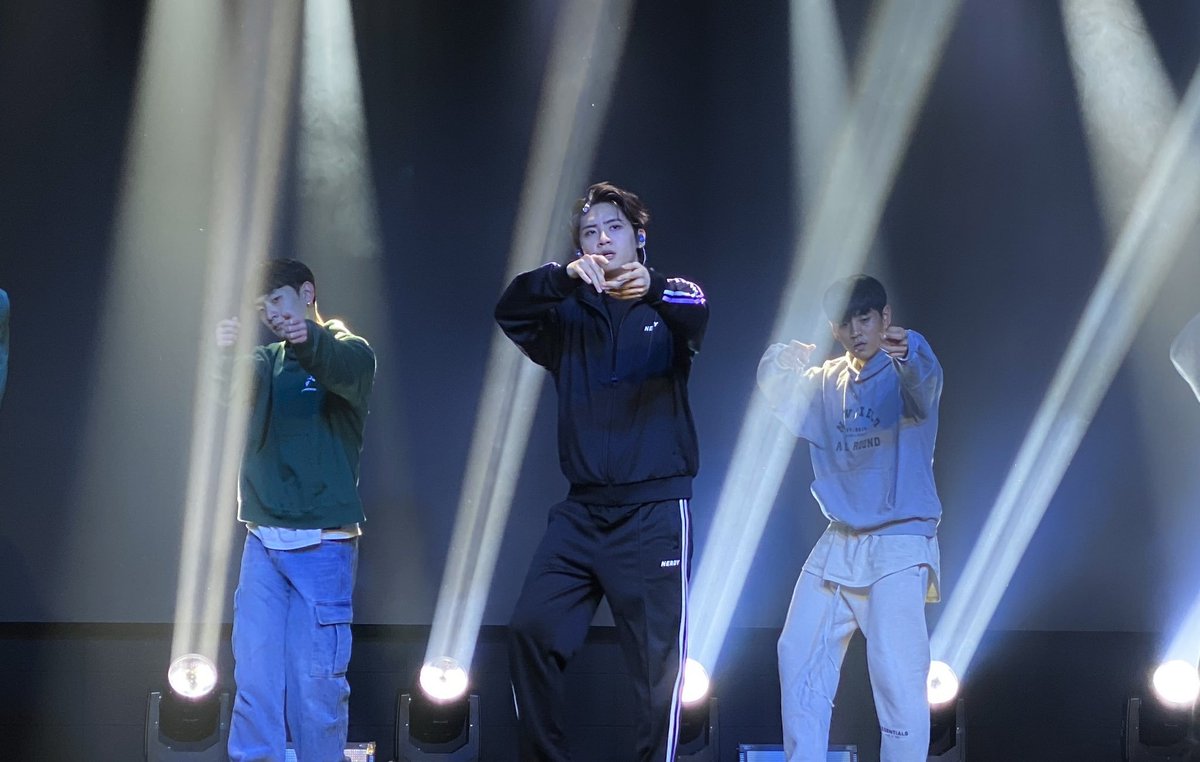 230226 이진혁 공식 X (구 트위터) 업뎃

#이진혁 #진혁 #LEEJINHYUK