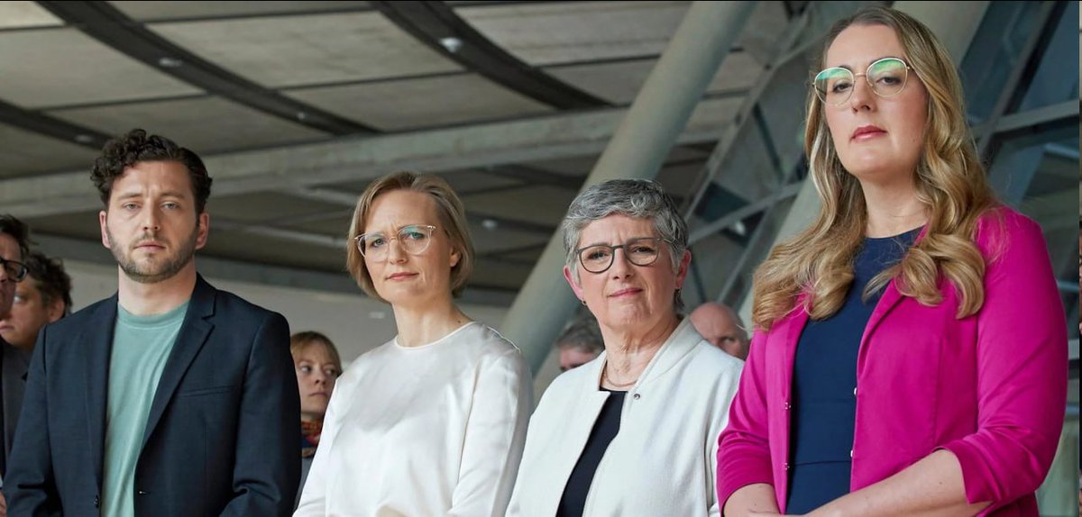 Das letzte was du siehst, bevor du wegen kritischer Berichtserstattung über die Regierung davon geschliffen wirst.