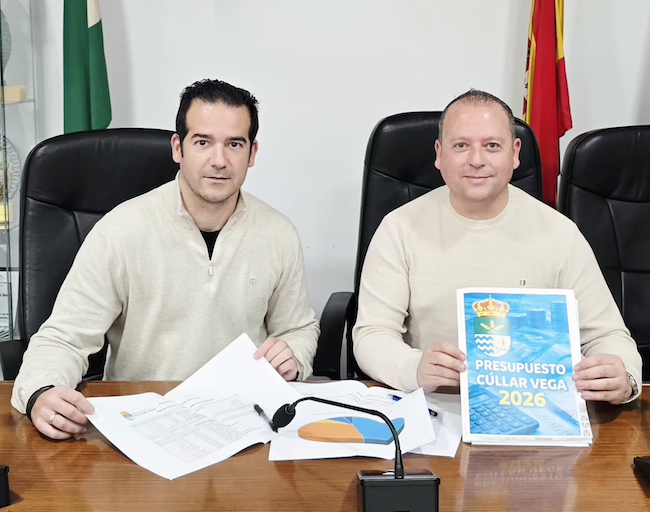 .<a href="/aytocullarvega/">Ayto. Cúllar Vega</a> aprueba un presupuesto histórico, con una inversión récord por importe de 2,5 millones de euros

👉Rondan los 6,9 millones y reduce su deuda al menor nivel de las últimas dos décadas.
elindependientedegranada.es/politica/culla…