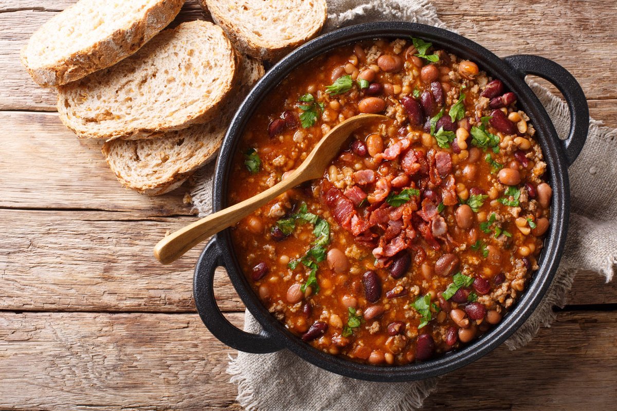 Gastronomiaycia's tweet photo. ¿En qué momento dejamos de cocinar legumbres secas? Cuando lo cotidiano ‘se volvió difícil’ (y no lo era): ¿En qué momento dejamos de cocinar legumbres secas? Una reflexión sobre hábitos,… https://t.co/oHd5uUDnUm #Materiaprimayproductos #alubias #cocina #culturagastronómica https://t.co/FbQh4YaDdb