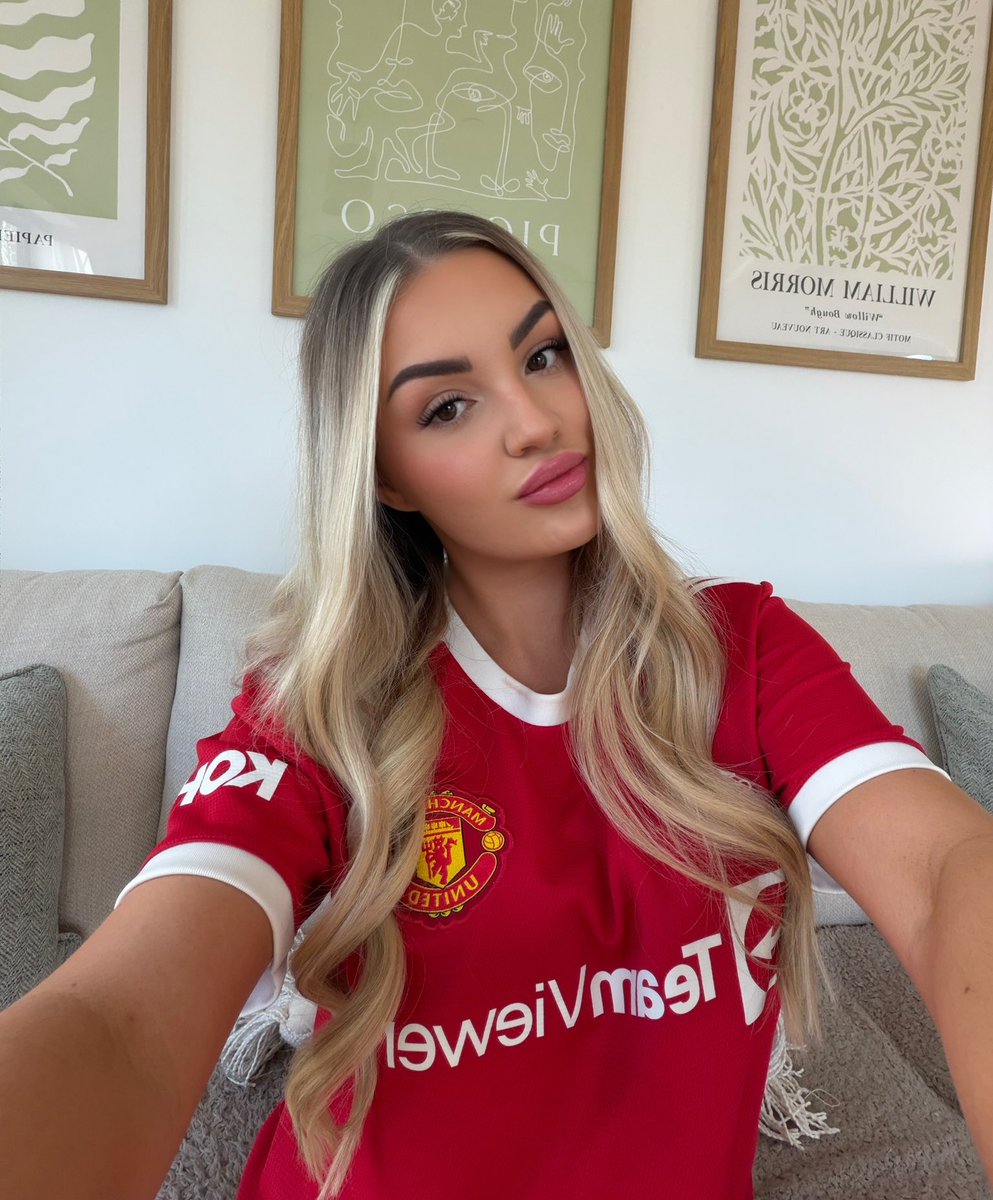 Skylar Skye tweet media