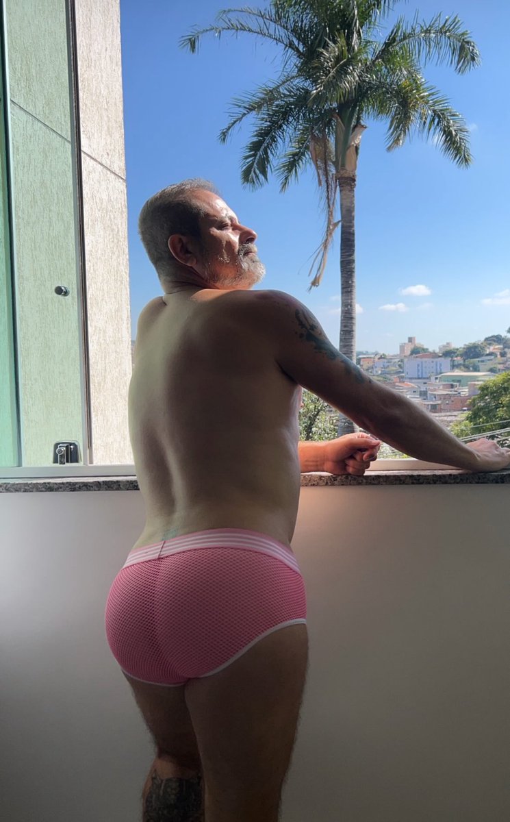 Roberto 
 📍 instagram.com/robertocarvalh…