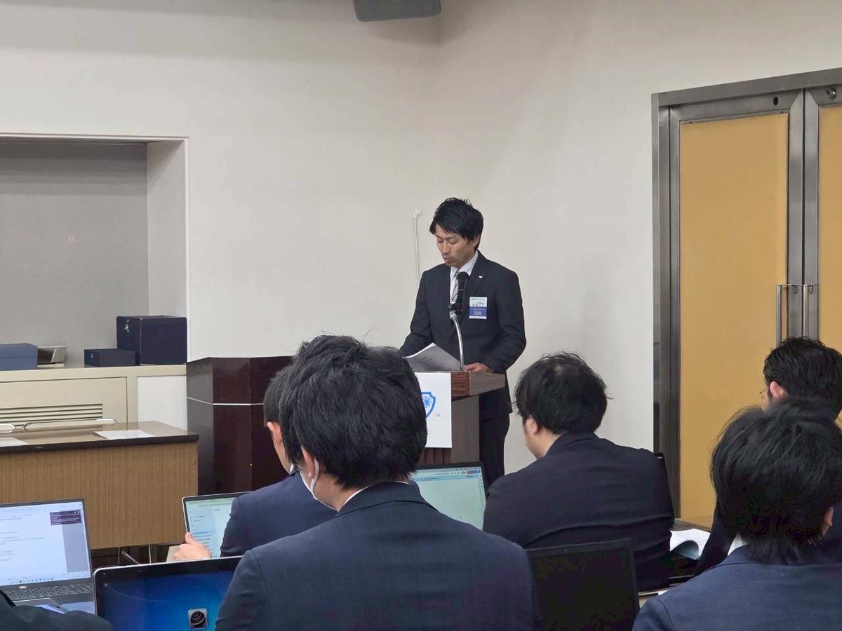 jci_isesaki's tweet photo. 2月5日（木）メガネのイタガキ⽂化ホール伊勢崎にて2月定時総会が開催されました✨議事では2025年度の事業報告並びに決算報告が審議可決し、報告事項では2026年度の委員会方針、収支予算が報告されました🤔💻
進化し続ける伊勢崎青年会議所にどうぞご期待ください🚀🔥
#伊勢崎青年会議所 #伊勢崎JC https://t.co/jUP6S8bK2R