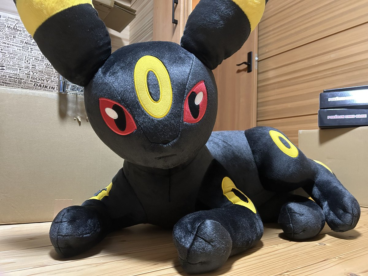 等身大エーフィ💜&等身大ブラッキー🖤開封。エーフィの前足と後足が一