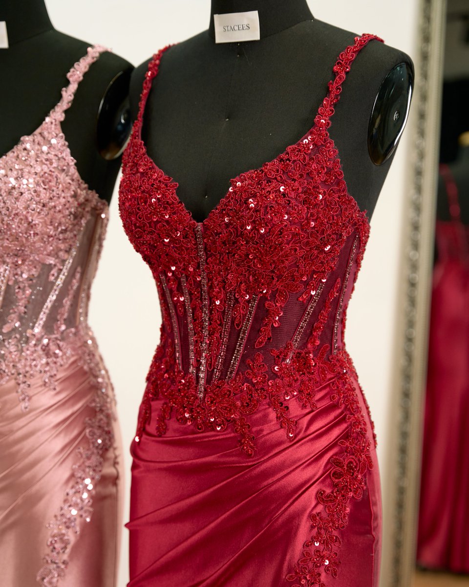Four dresses. One style. Which color is perfect?💕

Dress style: S8969P
.
.
.
.
.
.

#stacees #prom #promdresses #SequinSkirt #prom2026 #sequindress #slit #applique