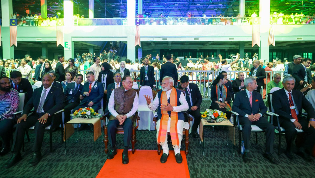 Narendra Modi tweet media