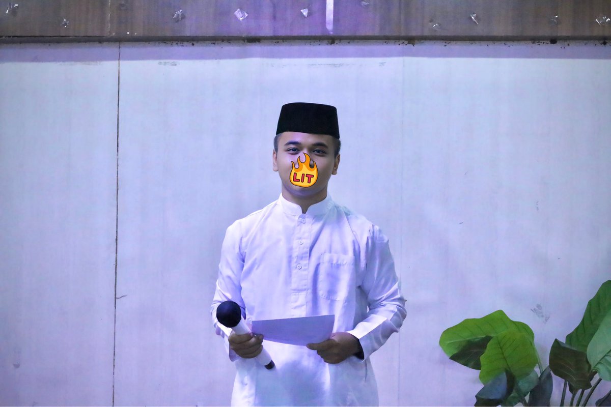 Sadboyy12312's tweet image. Adem ga liatnya kalo gini? Wkwk

#santri #MC #publicspeaking
#gus #cogan #surabaya #event #fyp