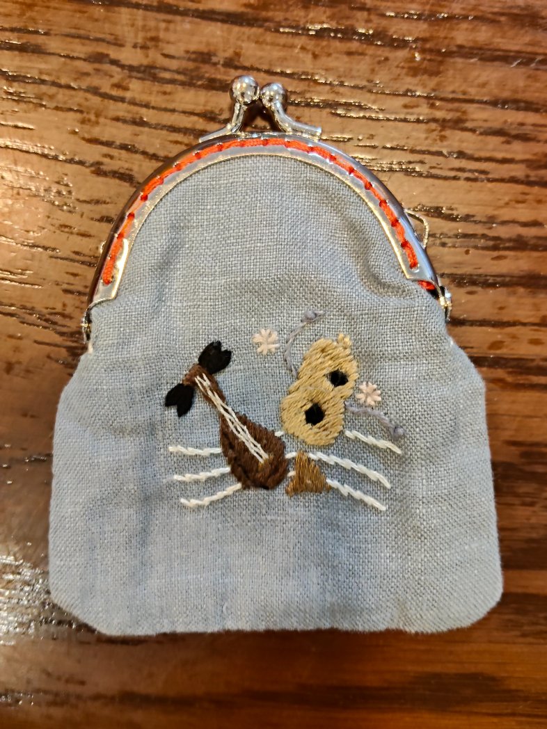 5歳氏がこれを見て「僕これほしいなー、カブトムシついてるし」と言っていて伯母はニコニコしています。あげません。