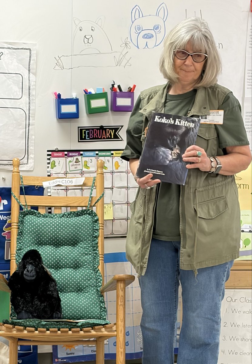 jess_glasses's tweet photo. Teaching is truly generational and about community. My lovely mother, who also has a 22 year long career in education, visited our classrooms to talk about gorillas as a volunteer at the Dallas Zoo. Truly a full-circle moment. https://t.co/elQI6vMfEs