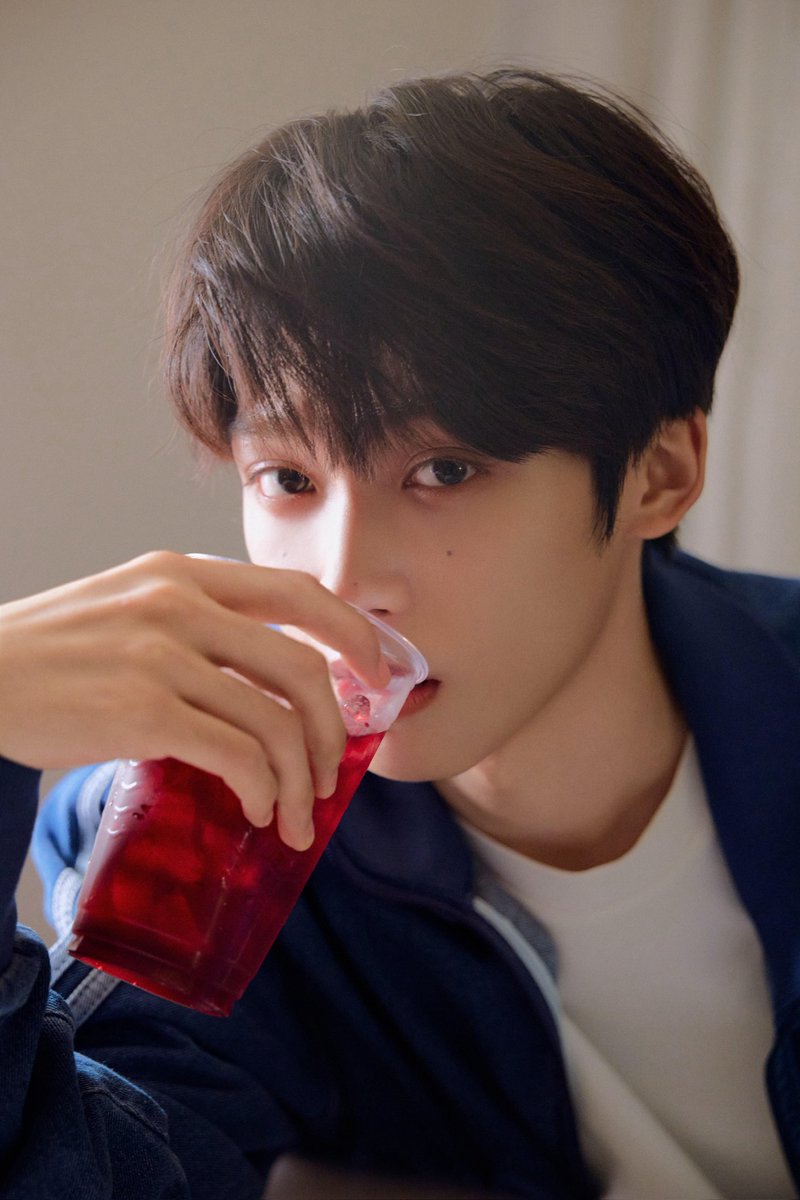 SweetCorns0714's tweet photo. Holiday little ZiYu 🐟 Happy weekend!

From Ruihe Entertainment on RedNote, 02/07/2026

#ziyu #FlashFish #tianziyu https://t.co/kWRTgqWMGw