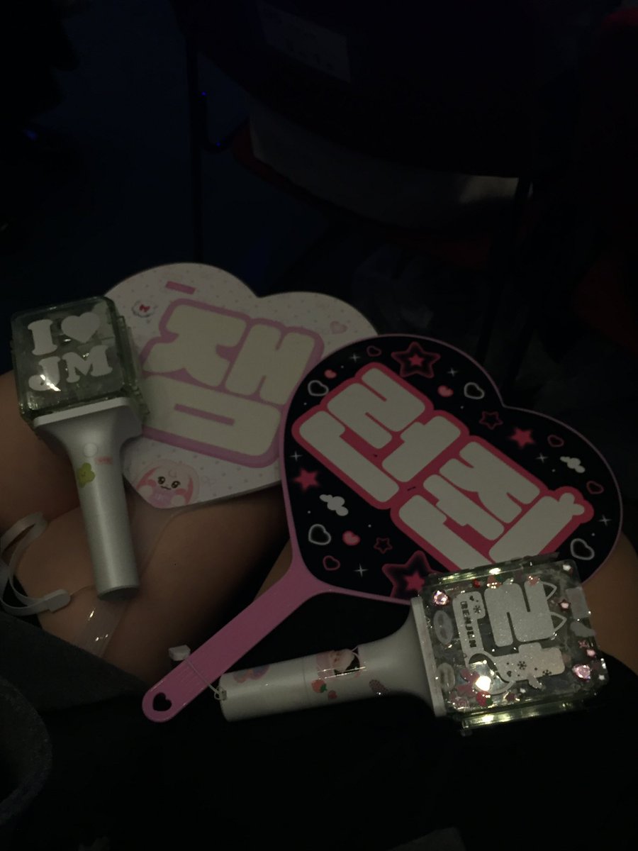 히오리 tweet media