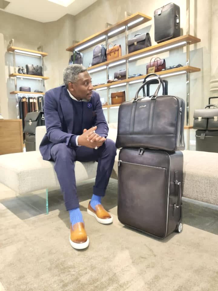 defustel tweet media