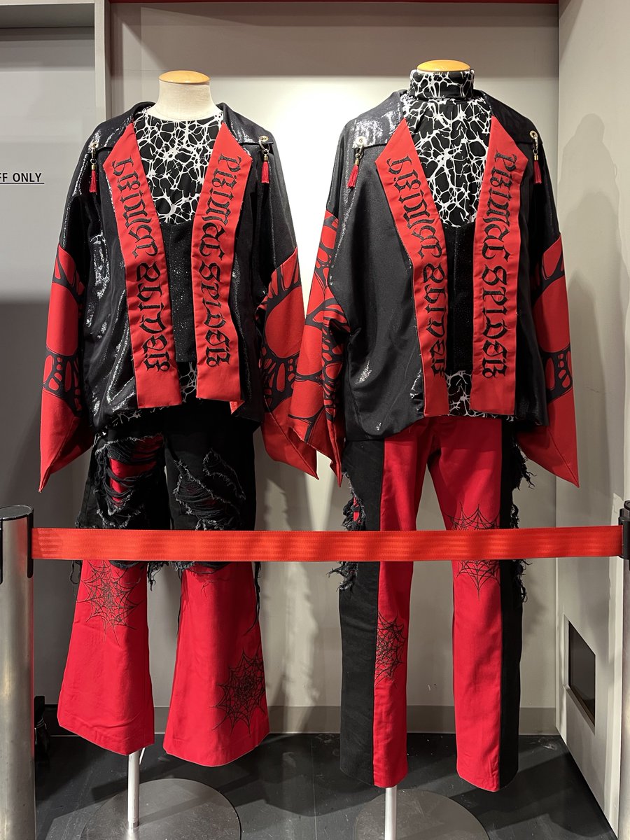 PRIMAL SPIDER プラスパ アリーナ タワレコ渋谷店 衣装展示