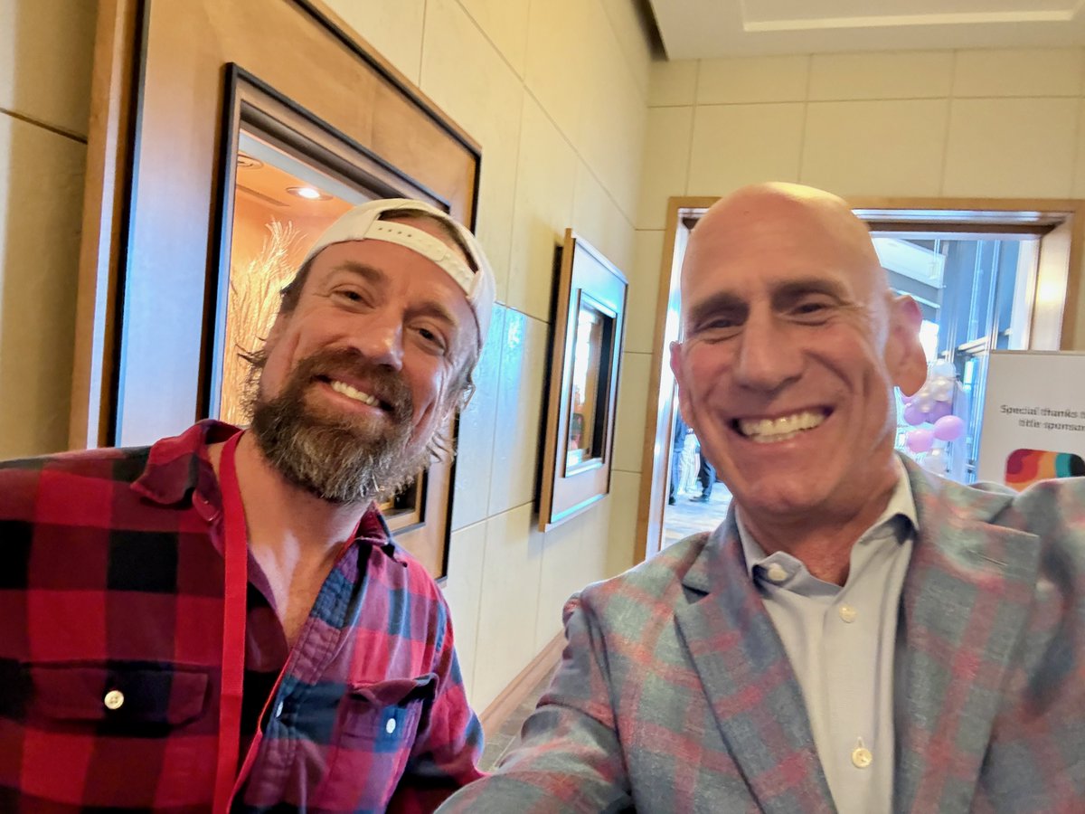 Gary Lezak tweet media