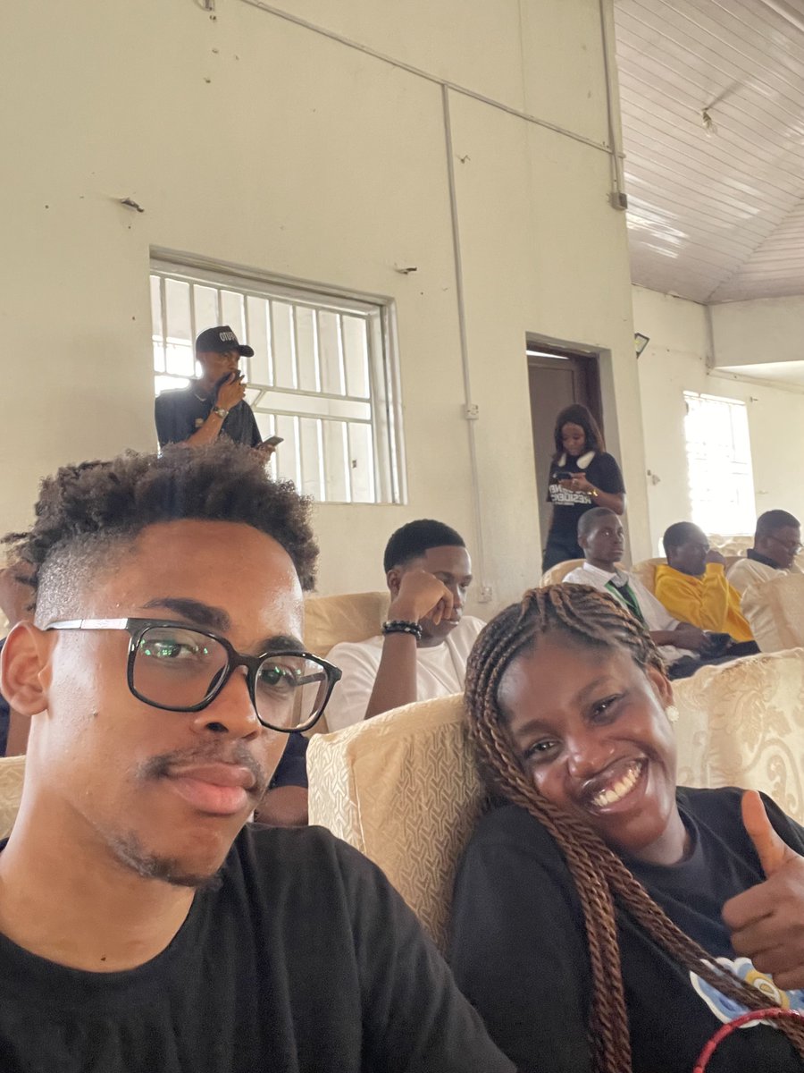 npmsanity's tweet photo. #TEDXFUTOISLIVE @atelistech https://t.co/YZ3yTJfwpK