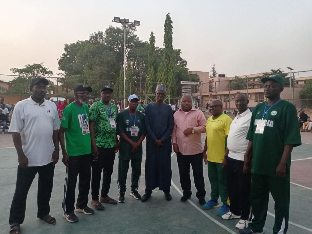 NUGANigeria's tweet photo. #ShowtimeSaturday
Bayero University kano won the 3rd Edition of Northern University 3x3 Basketball ๐ at @abuzaria4all Ahmadu Bello University Zaria.
The Vice Chancellor Prof Adamu presented a giant trophy ๐ to Captain of @BUK_Nigeria in Zaria
#Nuga https://t.co/KBw4DTsJfU