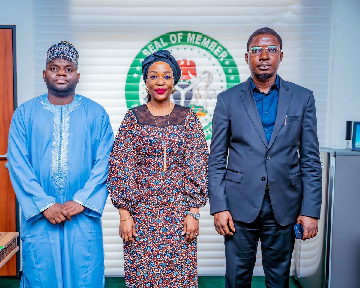 The National Council on Climate Change (NCCC)led by Director-General, Mrs Tenioye Majekodunmi, held a strategic engagement with the House of Representatives Ad-hoc Committee on the Mandatory National Decarbonisation Programme, chaired by Hon. Sesi Oluwaseun Whingan
<a href="/climategovng/">National Council on Climate Change</a>