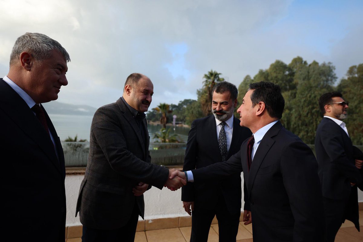 BAŞKAN GÜLPINAR: “KÜLTÜR VE TURİZM, ŞEHİRLER ARASI DİYALOĞUN TEMEL GÜCÜDÜR”

Şanlıurfa Büyükşehir Belediye Başkanı, UCLG-MEWA Kültür Elçisi ve Kültür - Turizm Komitesi Eş Başkanı Mehmet Kasım Gülpınar; Muğla Akyaka’da düzenlenen UCLG-MEWA Kültür ve Turizm Komitesi Toplantısına