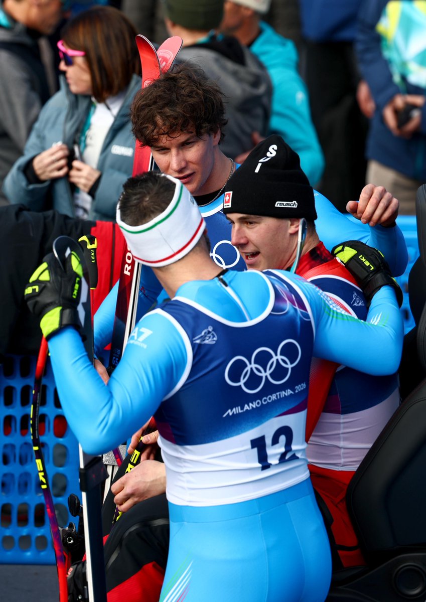 ItaliaTeam_it's tweet image. PARTIAMO IN QUINTAAAAA 🤩

Le prime due medaglie azzurre di questi Giochi fanno salire a cinque il totale dei podi olimpici in discesa libera della Nazionale maschile! 😯❤️‍🔥

#Oslo1952 Zeno Colò
#Innsbruck1976 Herbert Plank
#Sochi2014 Christof Innerhofer
#MilanoCortina2026