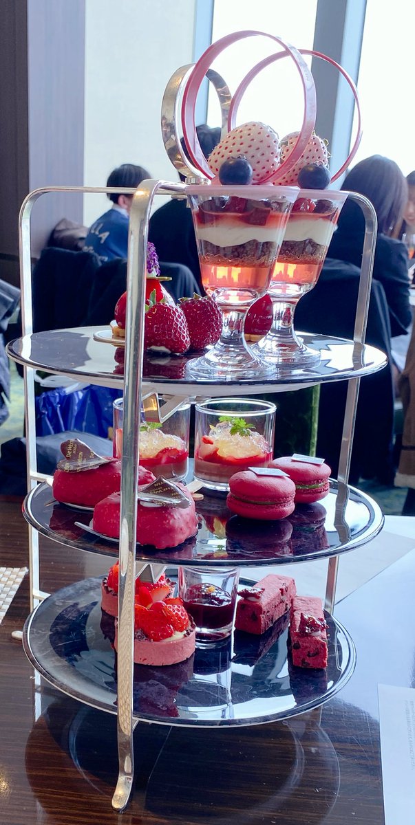 karin__'s tweet image. ふんぱつしてみた