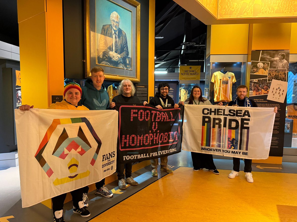 ChelseaPride_'s tweet photo. “Different badges, same pitch, yet some still choose hate over humanity. Homophobia, biphobia and transphobia have no place in our game.”
#CFC | #WithPride | #Fvh2026 | #WhoeverYouMayBe | #LGBTQ+ 🏳️🌈🏳️⚧️ https://t.co/XC939lQ4oI