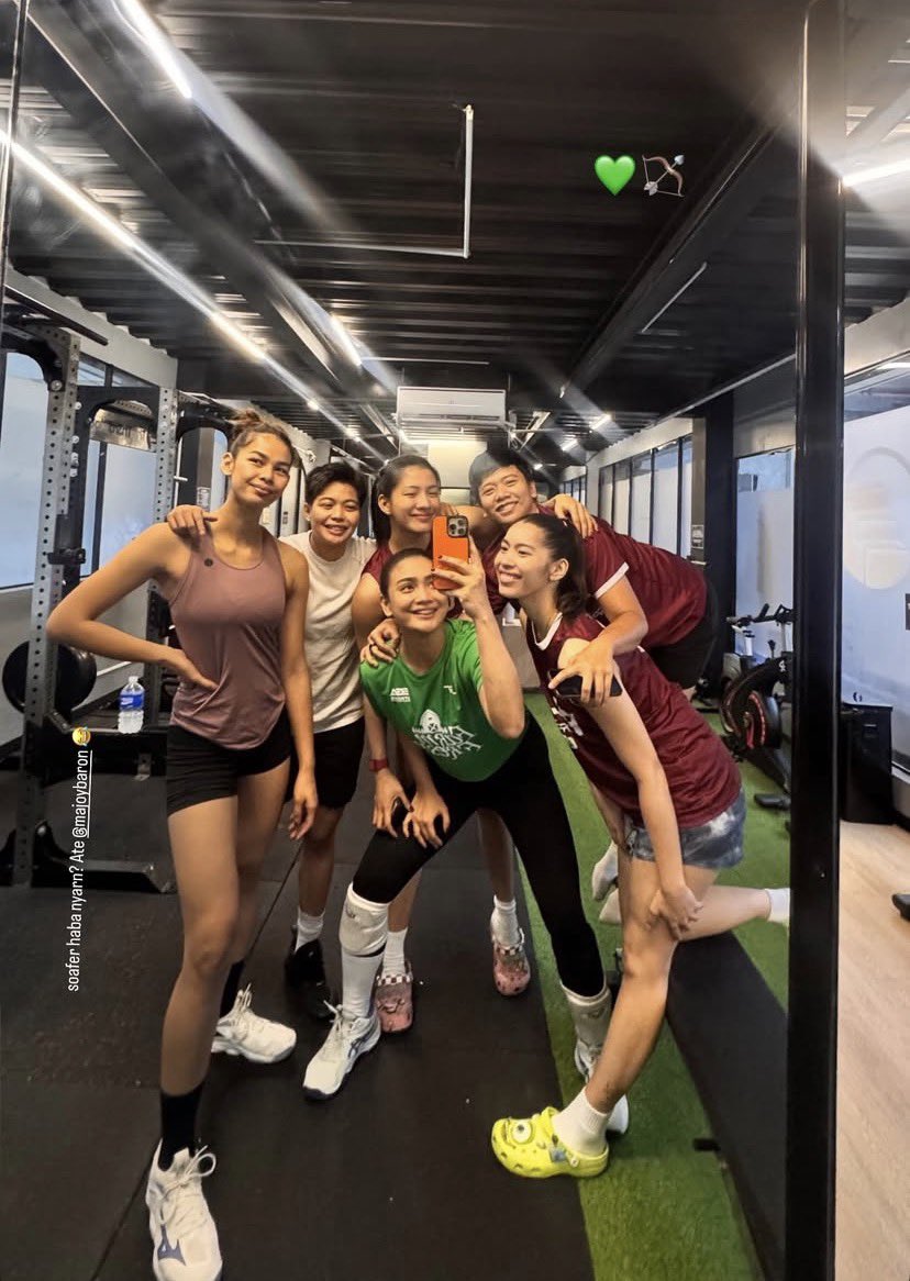 aramazing_'s tweet image. lumot gurlies!! 💚💚💚

also extra kilig coz ara, jolina, and alleiah in one frame 🥺 my lady spikers bebes!!