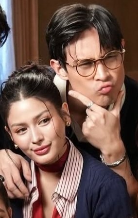 jayzzz29's tweet photo. Grabe I just realize mga manifestations/prayers ng Razzles for Azralph nagkakatotoo. Salamat Lord!

Naiilang MV
Endorsement together
Series together
Solo Endorsement

Solo movie/series next?? And many more projects to come.

AZRALPH DOUBLEMINT FRESH START https://t.co/ed2RuK0xlM