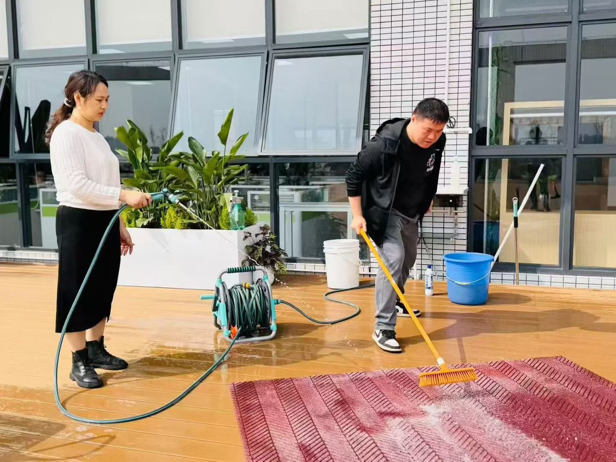 C2Kanny's tweet image. Today marks the last working day before the holiday.
Our factory is officially closed after a full cleanup, and everyone is heading home to celebrate the New Year with their families.

We will reopen on February 24.

#PADMAT #GamingMousePad #CustomMousePad #MousePadManufacturer