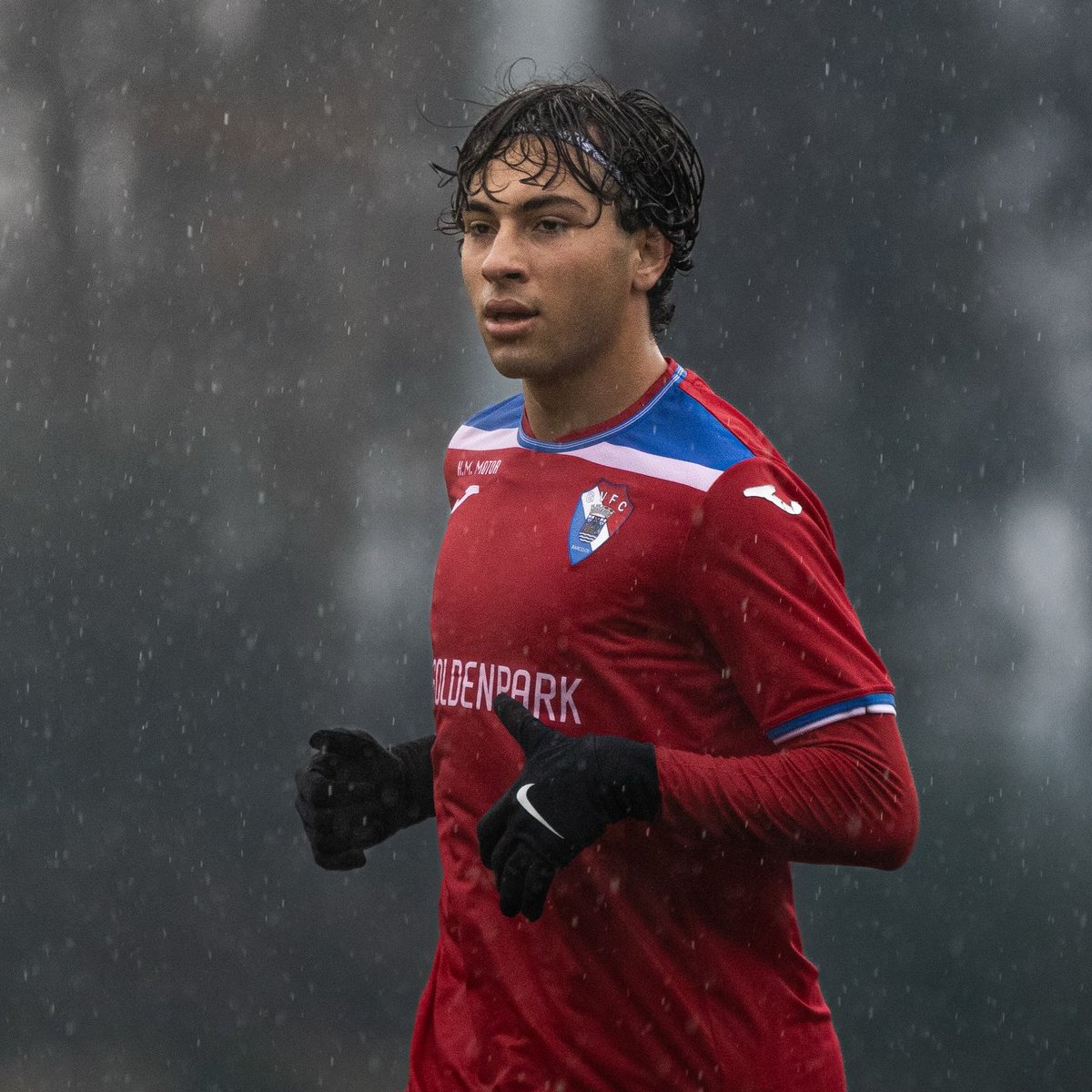 Cristhian Hinostroza tweet media