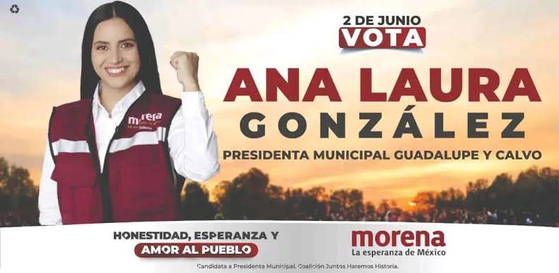JJDiazMachuca's tweet image. Celulares prohibidos, fuerte operativo de Guardia Nacional (@GN_MEXICO_ ) , Banda y El Piloto y su estilo esta noche en la quinceañera de la hija de la Alcaldesa Ana Laura González de Guadalupe y Calvo en Mesa de San Rafael  🎶🎸

Un camión lleno de rosas y adornos fue visto…