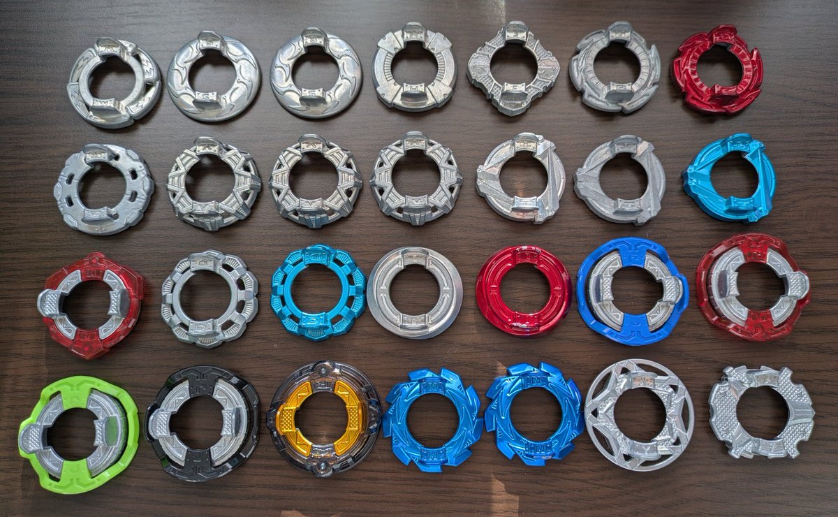 これら全てで、なんと1540円！！ 破格！！！！！ #ベイブレード