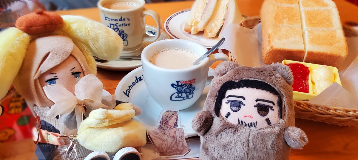 #選挙に行こう
#投票に行ってきた 
期日前投票行った後、ジョジョスシロー🍣🍣🍣
コメダも☕