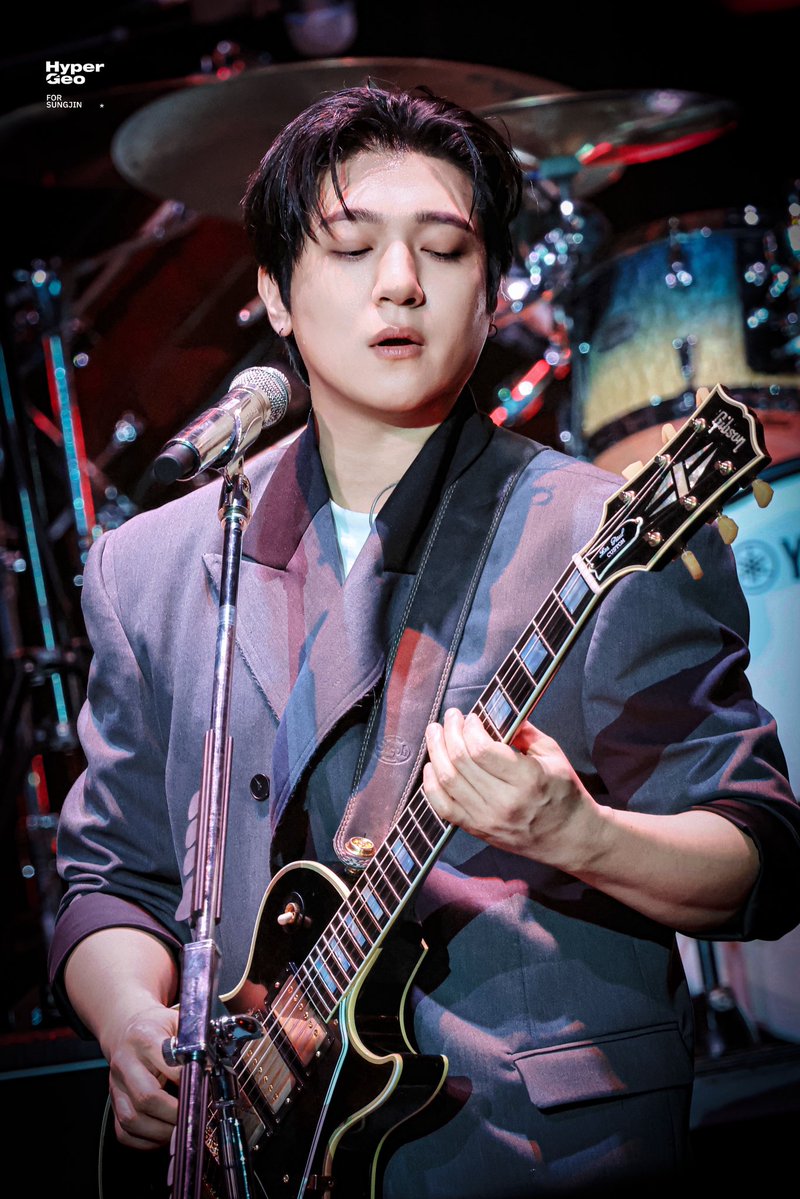 260207 The DECADE in 대구

#DAY6 #데이식스 #성진 #SUNGJIN