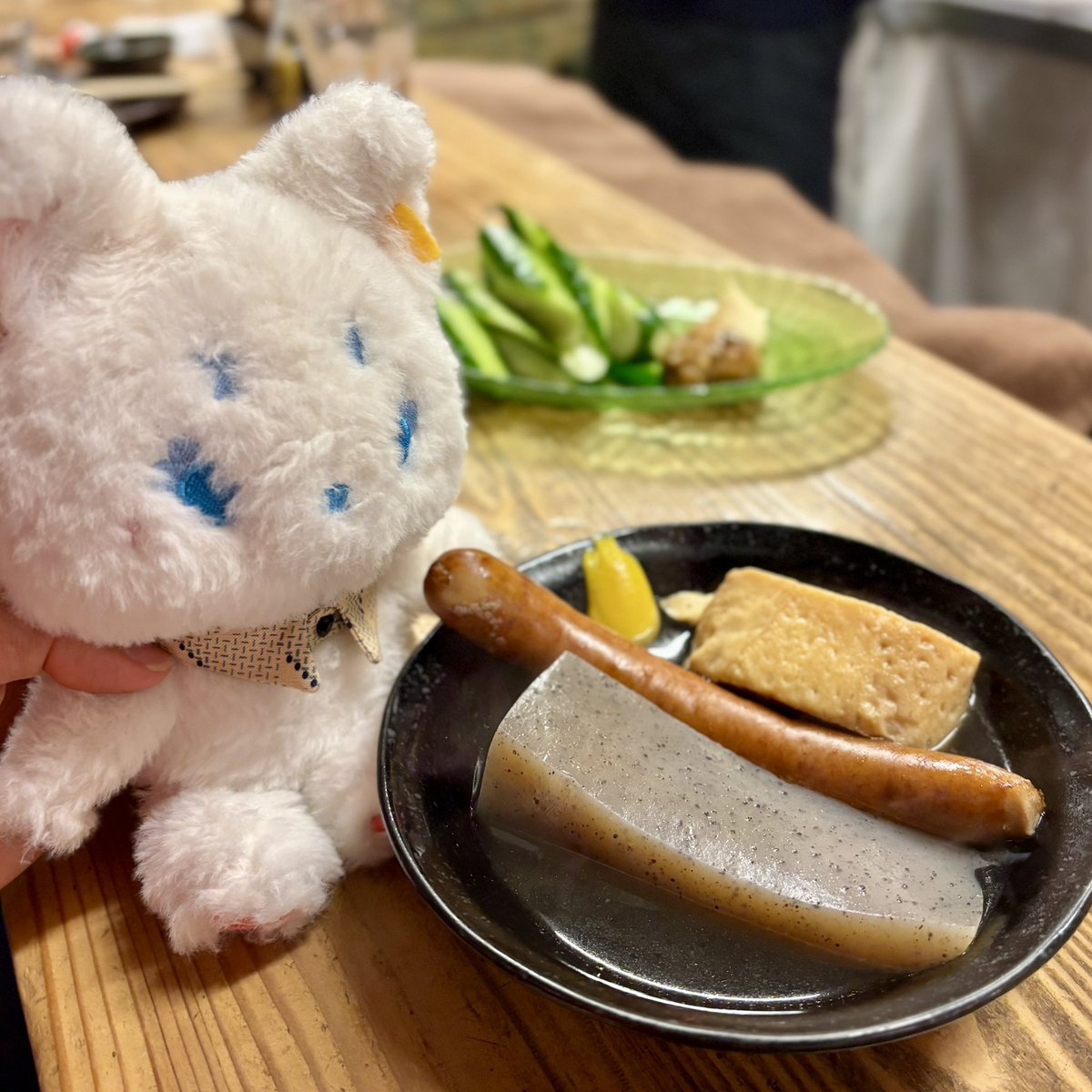 わりもふと焼き鳥屋さんへ 串に爆上がりの一同 おでんもある ﾓﾌﾛ:う