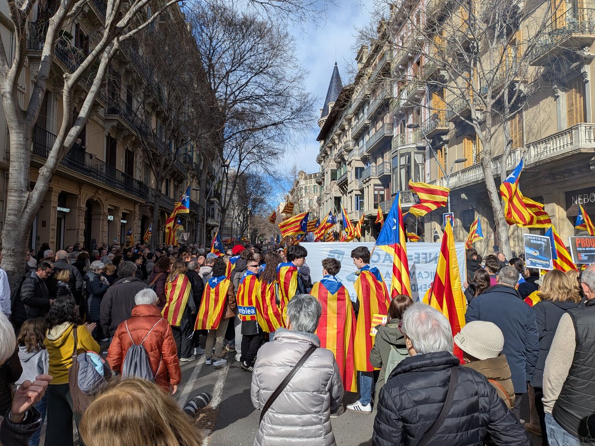 Hora bruixa!
Sant Tornem-hi!