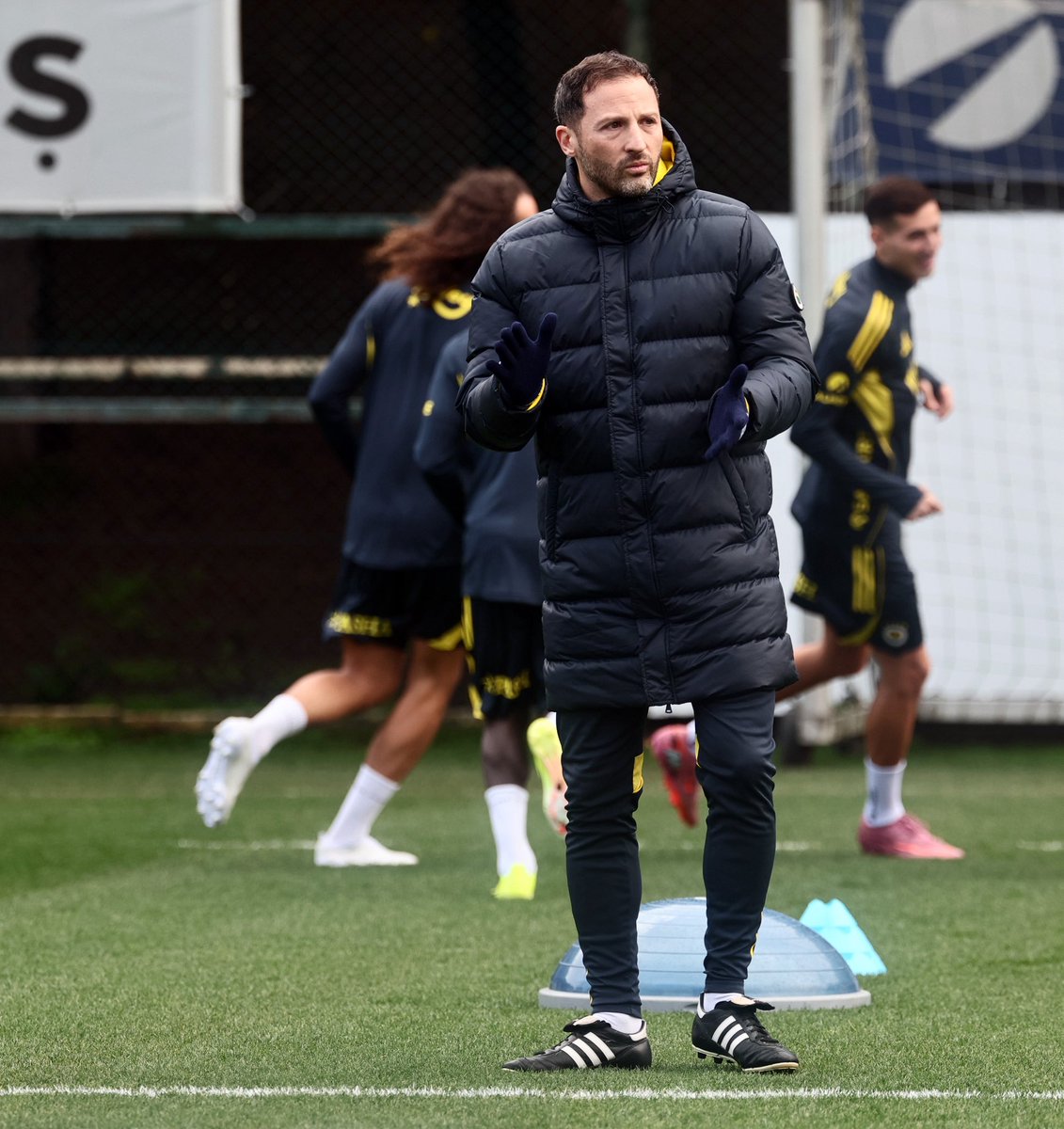 Fenerbahçe SK tweet media