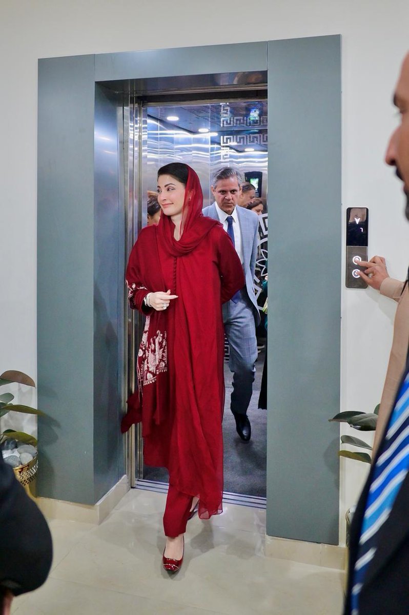 میری آن، میری شان، میرا فخر، میری جماعت اور میری لیڈر مریم نواز شریف صاحبہ۔