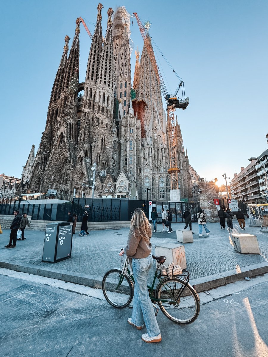 Barcelona in February is always a good idea 🤩🌞 #bajabikes #biketourbarcelona

bajabikes.eu/en/highlights-…